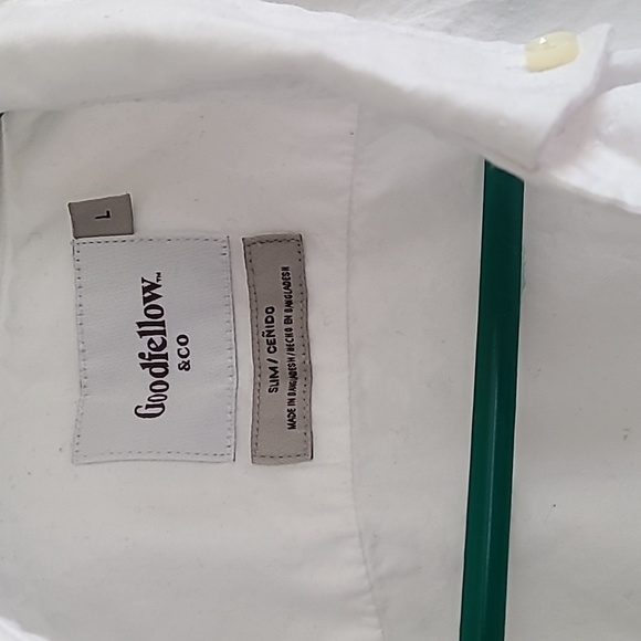 Shirt - Picture 2 of 7